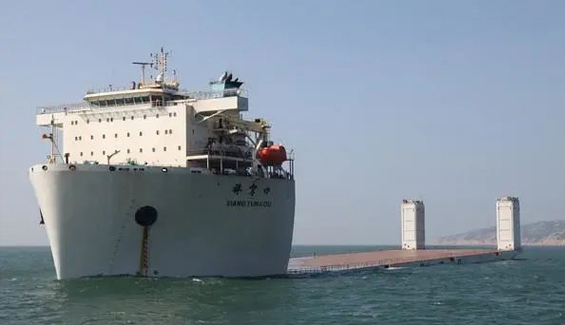 “海上大力神叉車”首次選用國產(chǎn)中壓配電板